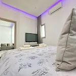 Lejlighed For - *
