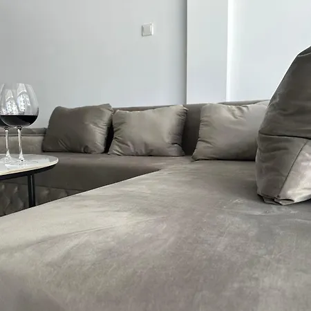 Apartament For - Larnaca
