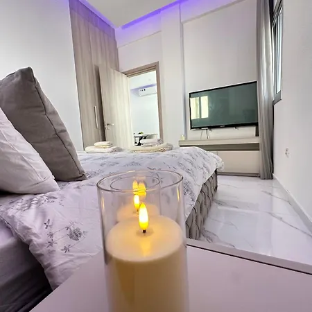 Apartament For -